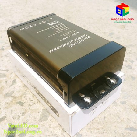 Nguon-chong-mua-12v-33A