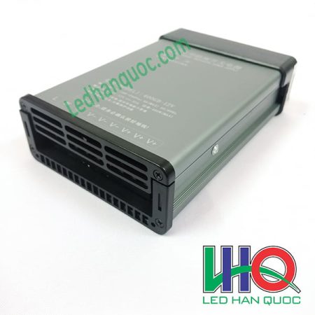 nguồn 12v33a dùng ngoài trời chống mưa 3