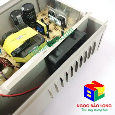 nguồn 5v70a dùng ngoài trời chống mưa xác lớn 3