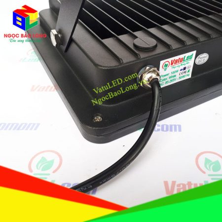 den-pha-led-smd-loai-tot-du-watt-30w-100w-50w-30w-gia-re