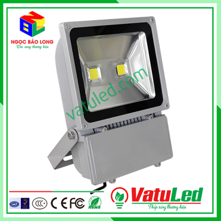 den-pha-led-vo-xam-loai-tot-100w-du-watt