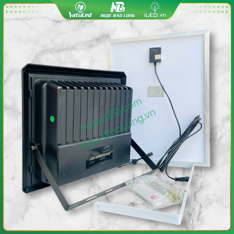 mặt sau đèn pha năng lượng mặt trời 300w JD-T300 Jindian