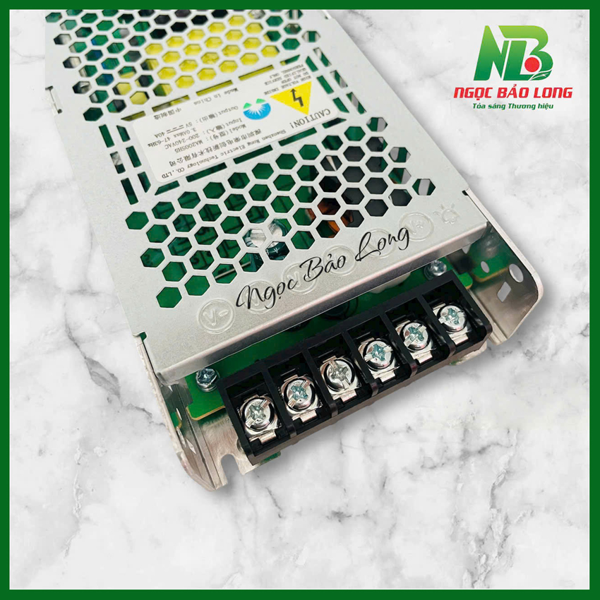 Bộ nguồn mỏng 5V 40A Rong-Electric MA200SH5, cổng kết nối chắc chắn, dễ đấu nối cho hệ thống LED.